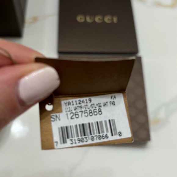 Gucci Stainless Steel Twirl Watch with Mother of Pearl Face - Picture 10 of 14